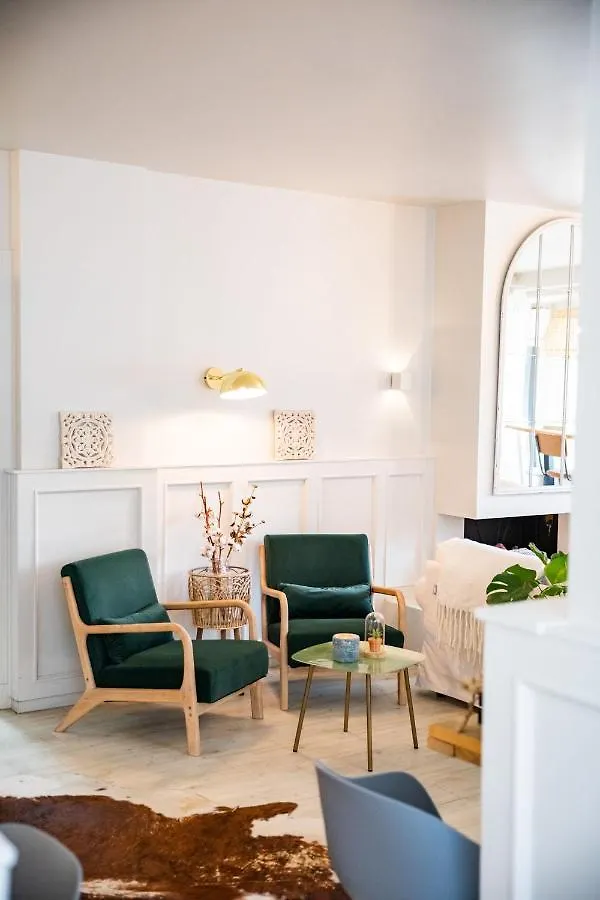 ***  Hotel Casa Julia Delft Países Bajos